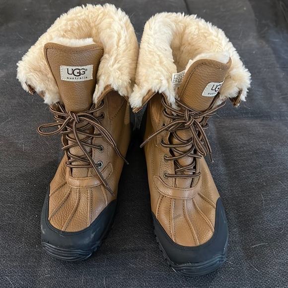 UGG Shoes - Ugg Adirondack women’s boot